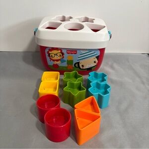 Fisher-Price Shape Sorter Toy – Used – Bucket w/ Handle, Sorting Lid + 10 Blocks